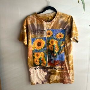 Men’s medium tie-dye sunflower Monet T-shirt